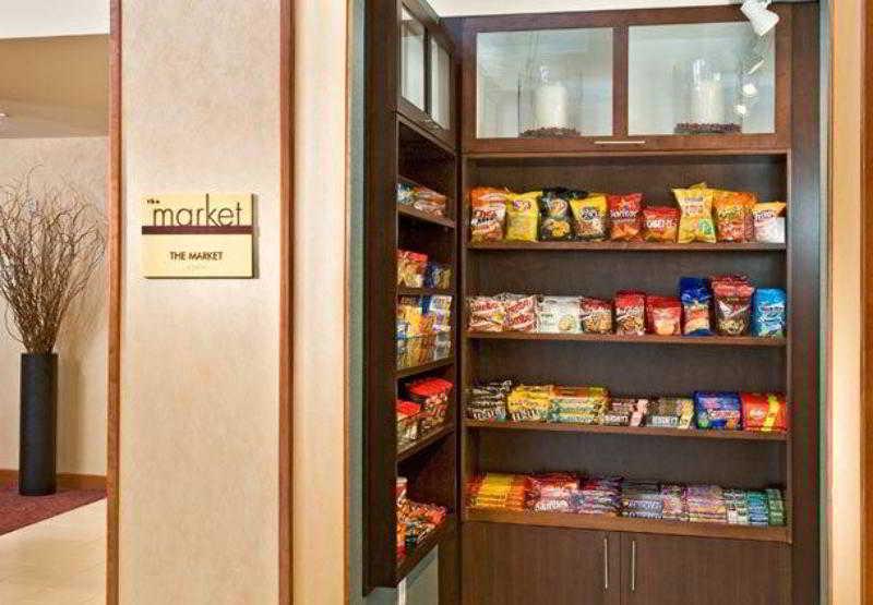 เรสซิเดนซ์ อินน์ นิวพอร์ทนิวส์ แอร์พอร์ต นิวพอร์ตนิวส์ ร้านอาหาร รูปภาพ